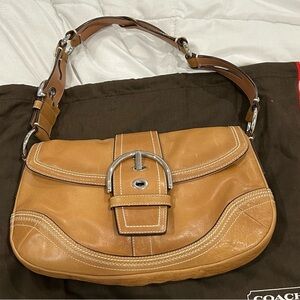 Coach SoHo belted shoulder strap British tan Leather Bag with accessories